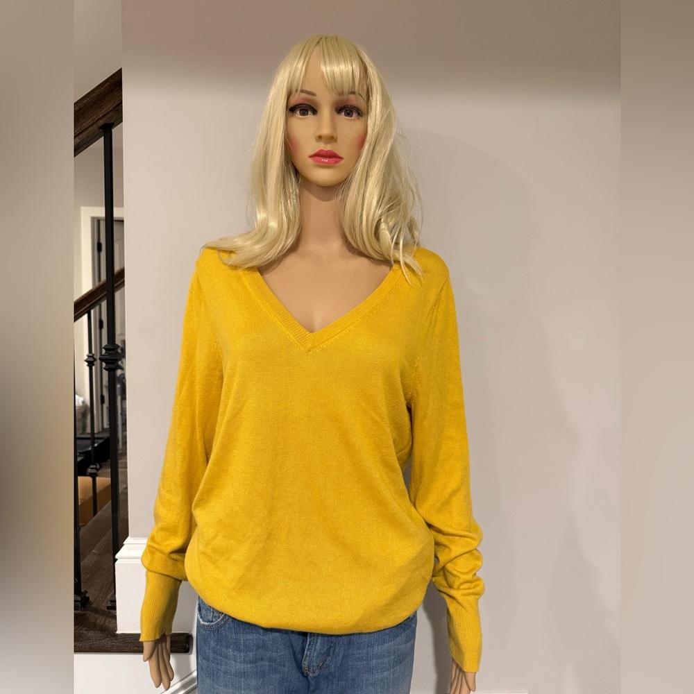 a new day Women's V-Neck Sweater in Mustard